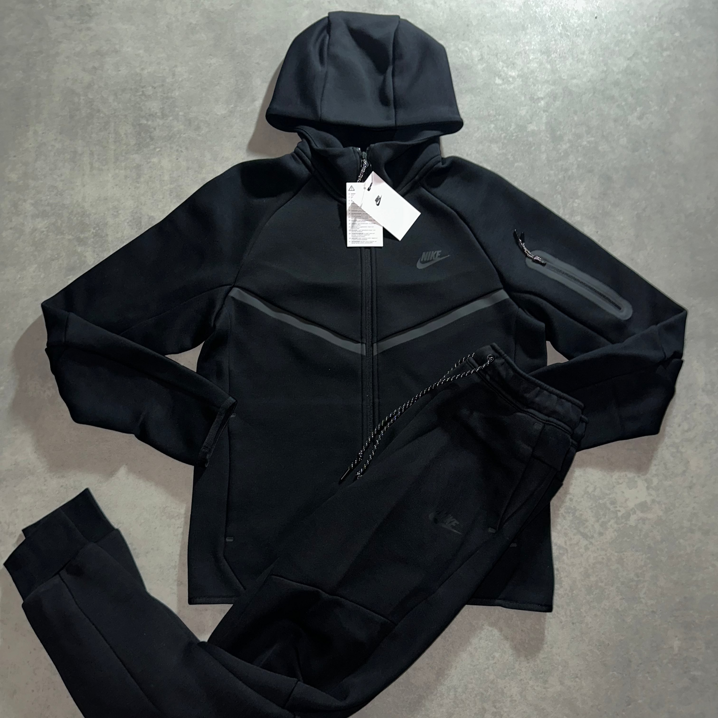 Nike Tech Fleece Black New Season