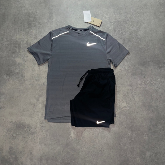 NIKE MILER SHORT SET